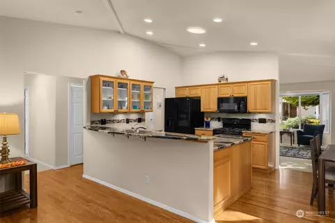 Kitchen - 19416 2nd Dr SE #B, Bothell, WA 98012 photo 1 of 1