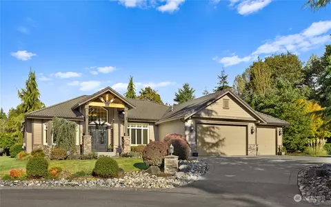 13529 SE 333rd Pl, Auburn, WA 98092