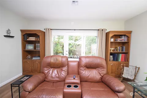 358 Dungeness Mdws, Sequim, WA 98382 photo 24