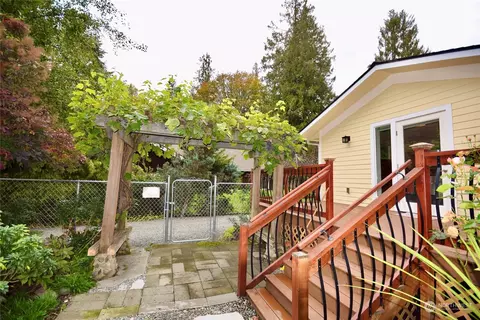358 Dungeness Mdws, Sequim, WA 98382 photo 8