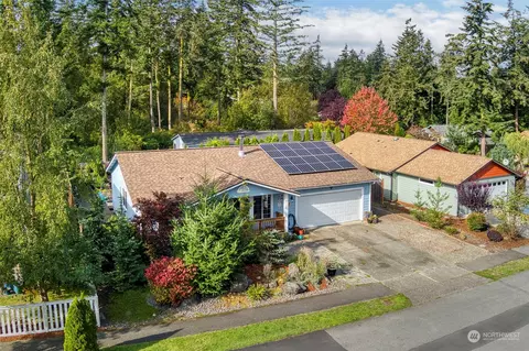 2167 Rainier, Port Townsend, WA 98368