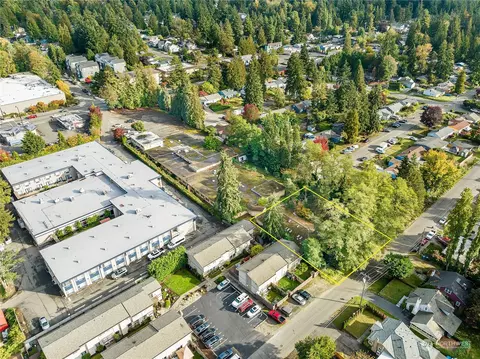 17062 12th Ave NE, Shoreline, WA 98155