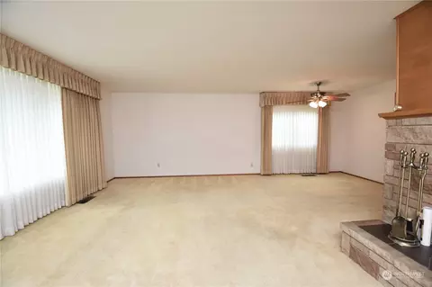 8904 Monte Cristo Dr, Everett, WA 98208 photo 10