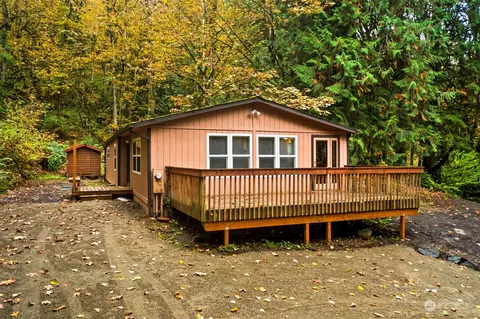 6829 Preston Fall City Rd SE, Issaquah, WA 98027