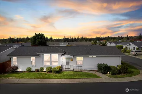 22319 SE 242nd Pl, Maple Valley, WA 98038