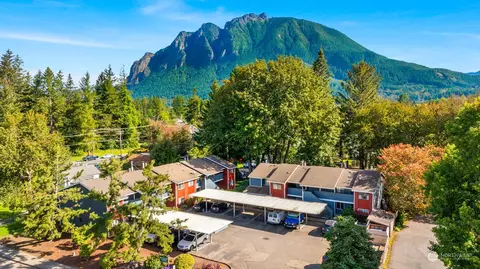 332 Healy Ave S #2, North Bend, WA 98045