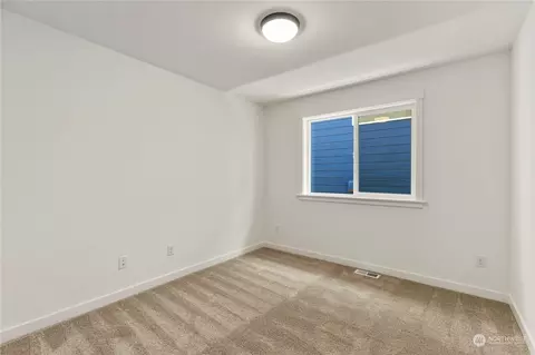Bedroom - 21707 42nd Ave SE, Bothell, WA 98021 photo 6 of 6