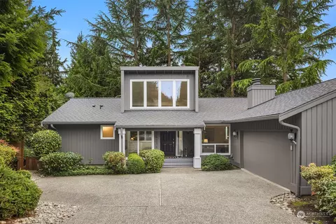 14211 SE 60th St, Bellevue, WA 98006