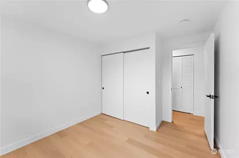 Bedroom - 2422 Larlin Dr, Everett, WA 98203 photo 2 of 5