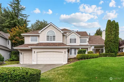 17106 SE 29th Pl, Bellevue, WA 98008