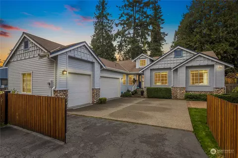 21712 84th Ave W, Edmonds, WA 98026