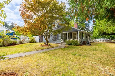 16565 21st Ave NE, Shoreline, WA 98155