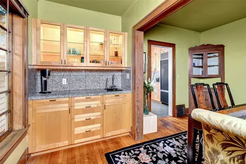 2111 22nd Ave E, Seattle, WA 98112 photo 15