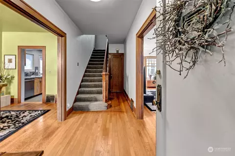 2111 22nd Ave E, Seattle, WA 98112 photo 6