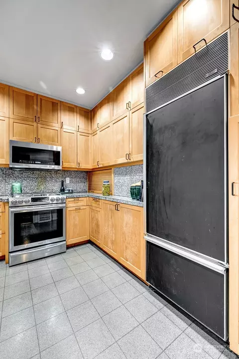 2111 22nd Ave E, Seattle, WA 98112 photo 17
