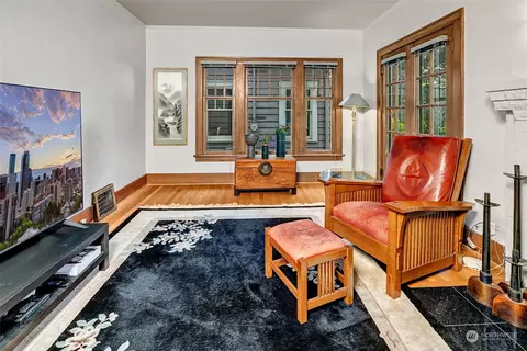 2111 22nd Ave E, Seattle, WA 98112 photo 11