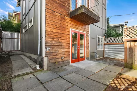 Exterior - 119 27th Ave E #A, Seattle, WA 98112 photo 2 of 3