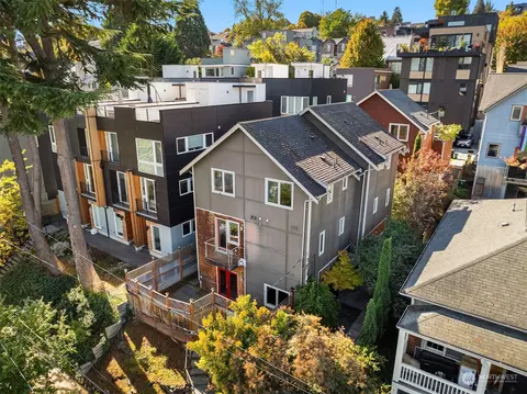 View/Area - 119 27th Ave E #A, Seattle, WA 98112 photo 1 of 3