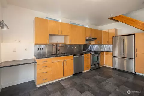Kitchen - 119 27th Ave E #A, Seattle, WA 98112 photo 2 of 2