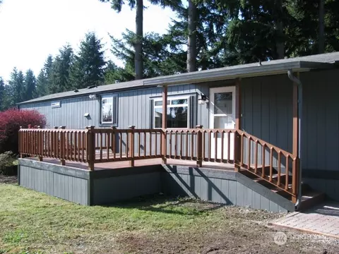 12410 10th Dr SE, Everett, WA 98208