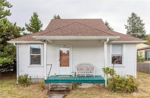 214 Monroe St, Ryderwood, WA 98581