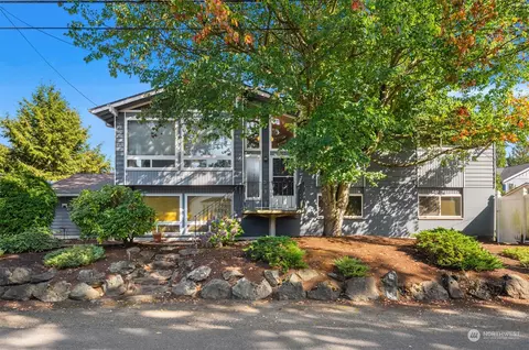 18552 Fremont Ave N, Shoreline, WA 98133