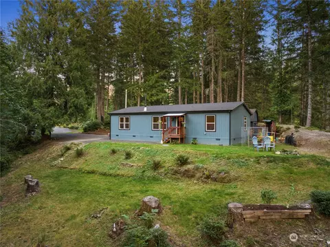 230 E Sleaford Rd, Shelton, WA 98584