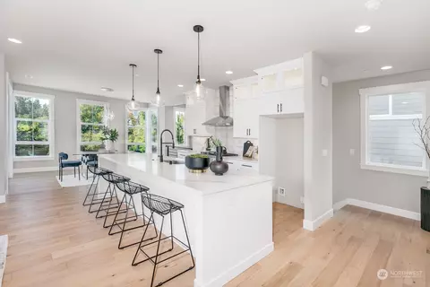 Kitchen - 20214 94th Dr NE, Bothell, WA 98011 photo 2 of 3