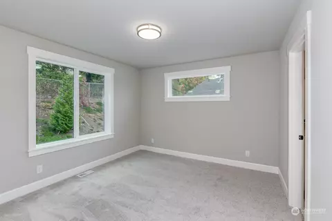Bedroom - 20214 94th Dr NE, Bothell, WA 98011 photo 5 of 5
