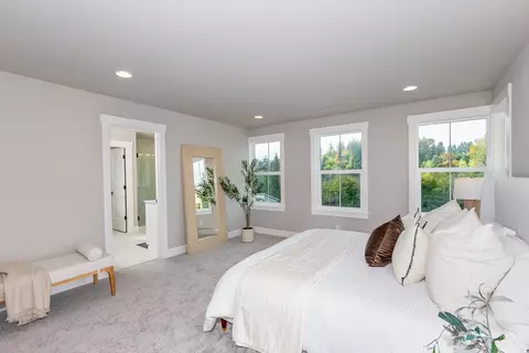 Bedroom - 20214 94th Dr NE, Bothell, WA 98011 photo 3 of 5