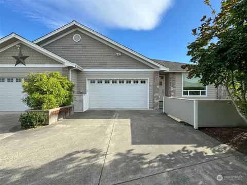 441 Big Leaf Ct, Sequim, WA 98382
