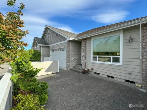 Exterior - 441 Big Leaf Ct, Sequim, WA 98382 photo 1 of 2