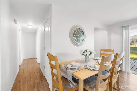 Entry Way - 419 W Hemlock St, Sequim, WA 98382 photo 1 of 1