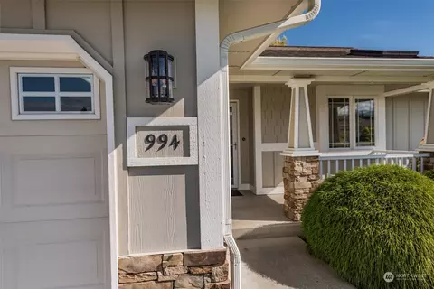 994 N Minstrel Rd, Sequim, WA 98382 photo 4
