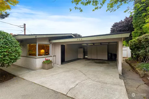 920 NW 125th St, Seattle, WA 98177