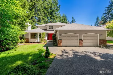5841 SW Troon Ave, Port Orchard, WA 98367