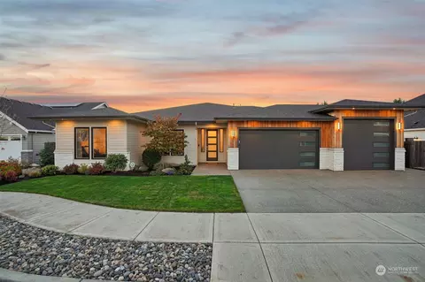 8100 NE 182 Pl, Vancouver, WA 98682