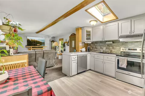 22906 Keating Rd E, Orting, WA 98360 photo 16