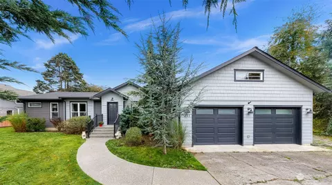 211 Garden Of Eden Rd, Sedro Woolley, WA 98284