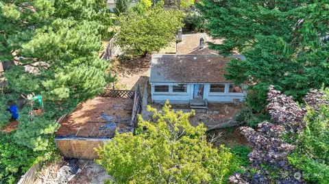 18306 12th Ave NE, Shoreline, WA 98155