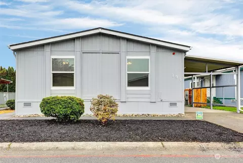 191 Grand Fir Dr, Enumclaw, WA 98022