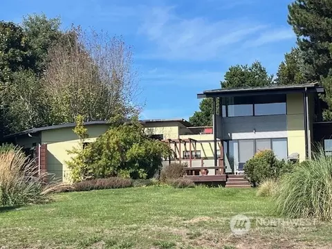 410 Eagle Cove Dr, Friday Harbor, WA 98250
