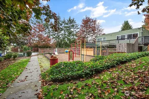 Exterior - 13011 E Gibson Rd #P228, Everett, WA 98204 photo 3 of 3