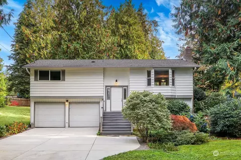3725 99th Dr SE, Lake Stevens, WA 98258