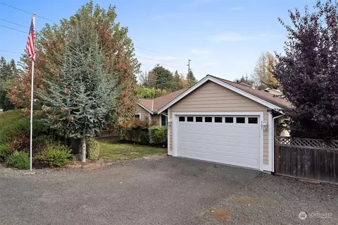 707 Sylvan Way, Bremerton, WA 98310