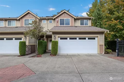 10720 SE 242nd St #A9, Kent, WA 98030