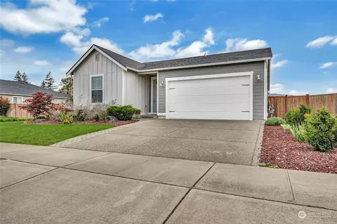 438 N Sergeant St, Buckley, WA 98321