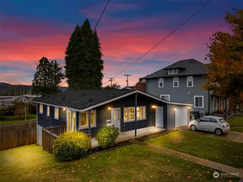 209 E Broadway Ave, Montesano, WA 98563
