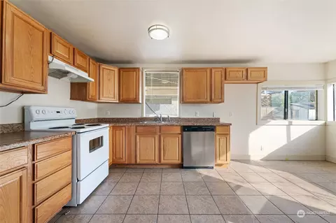 130 E Gibson Ave, Chelan, WA 98816 photo 18