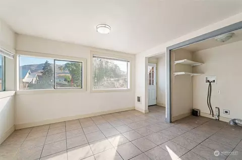 130 E Gibson Ave, Chelan, WA 98816 photo 20